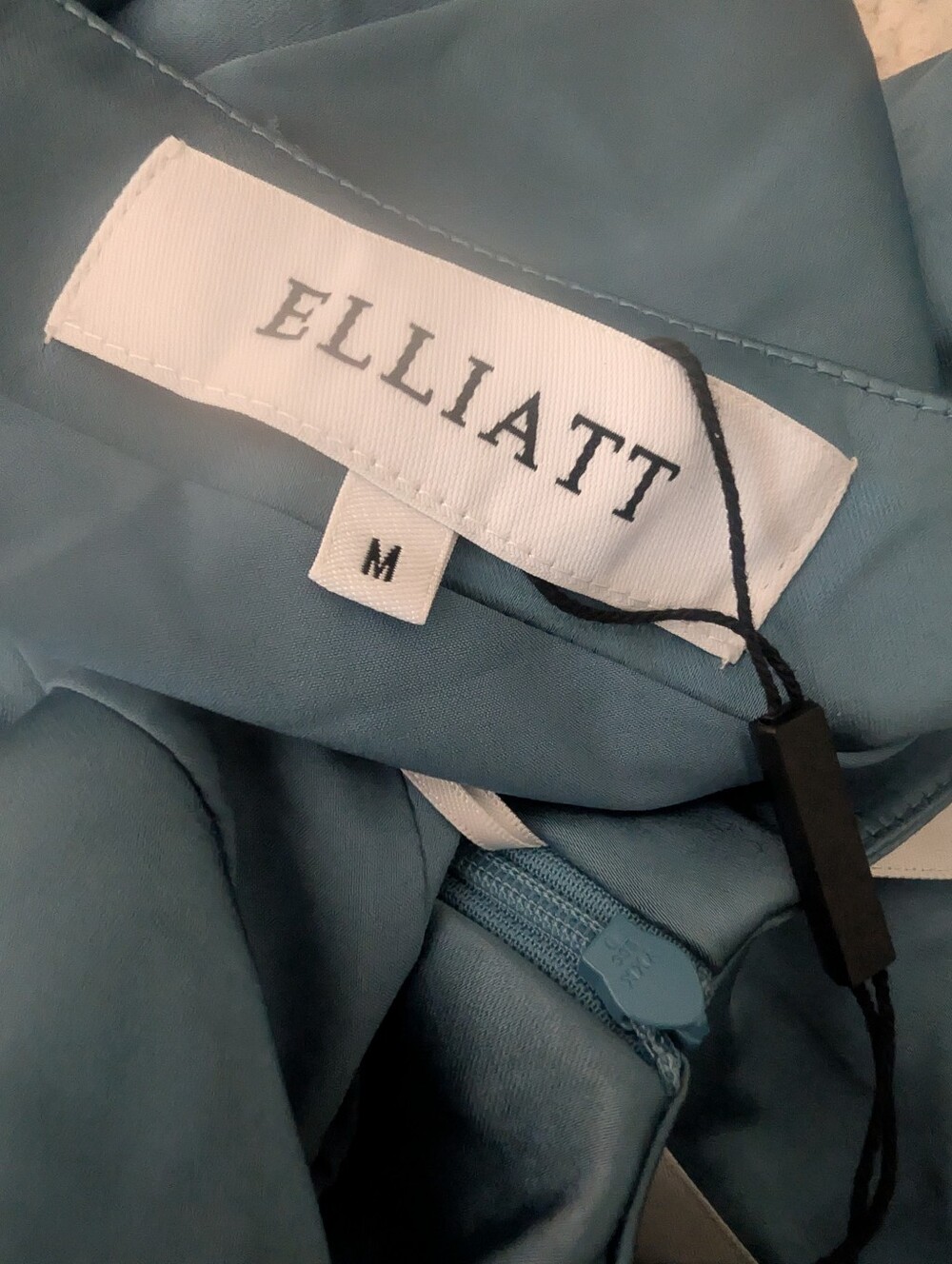 Elliatt Cassini Dress In Cadet Blue Ruched NWT $189 Size Medium - Picture 7 of 8